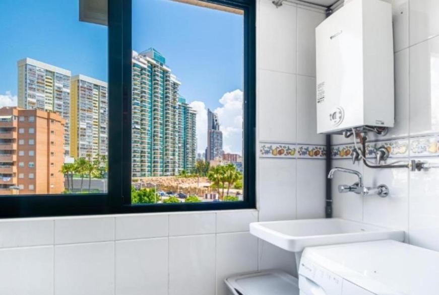 Апартаменты Benidorm Bali Area Экстерьер фото